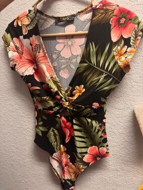 Floral Printed Stretch Top in Black, Pink & Green